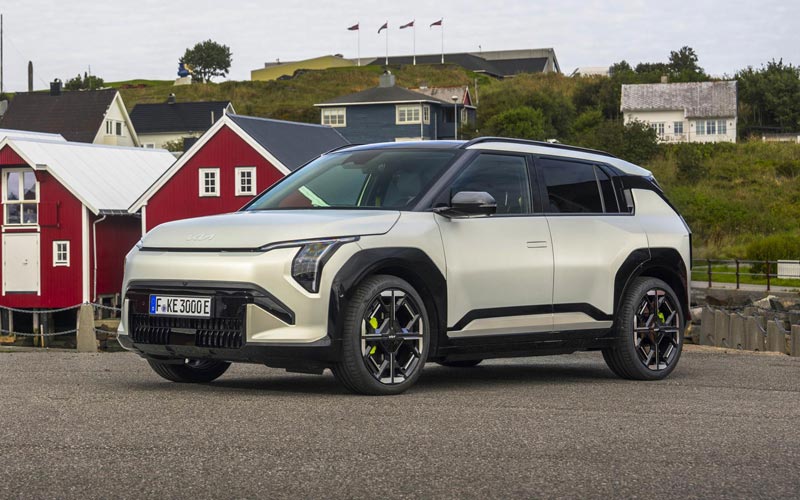���� Kia EV3 GT 