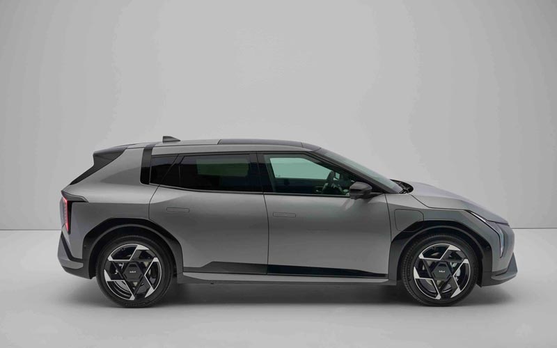  Kia EV4 