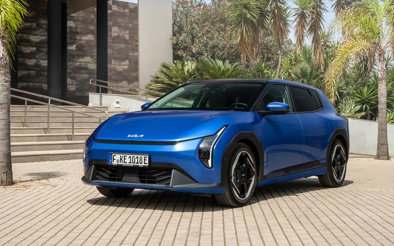  Kia EV4 