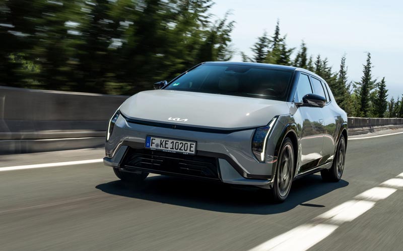  Kia EV4 