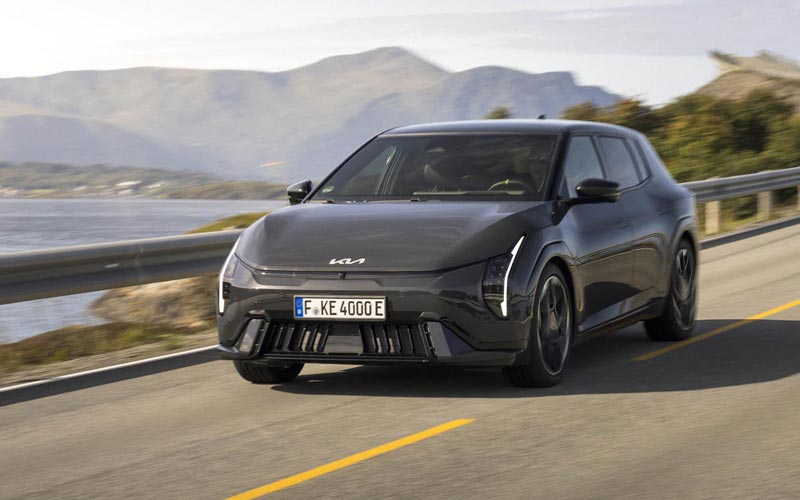 ���� Kia EV4 GT 