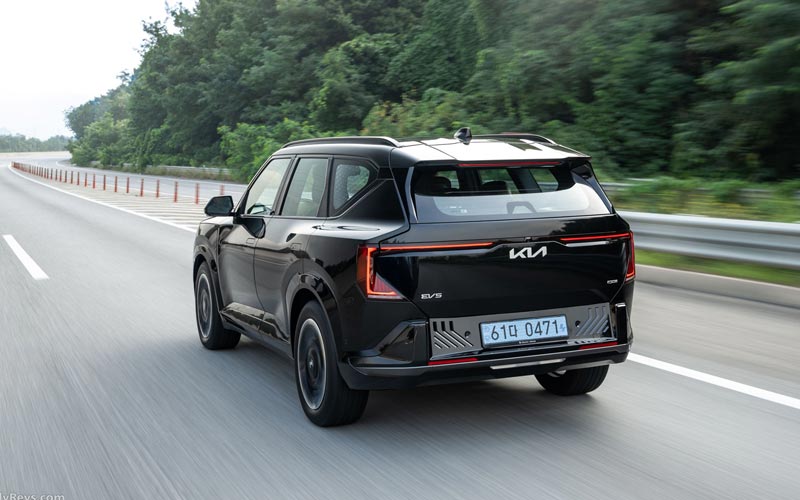  Kia EV5 