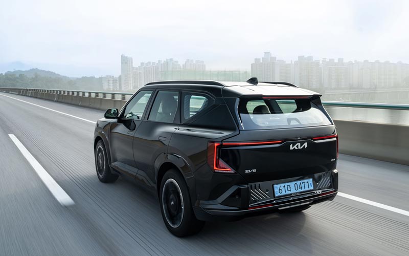  Kia EV5 