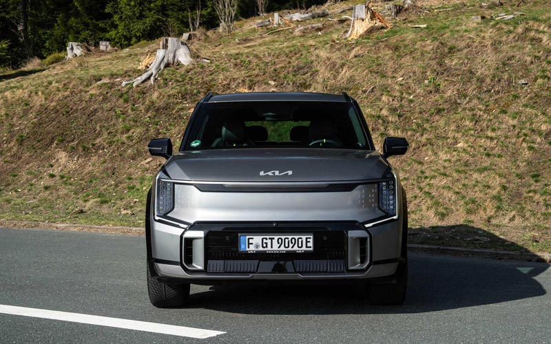 ���� Kia EV9 GT 