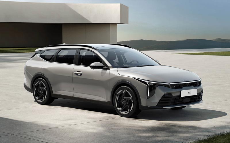 ���� Kia K4 Sportwagon 