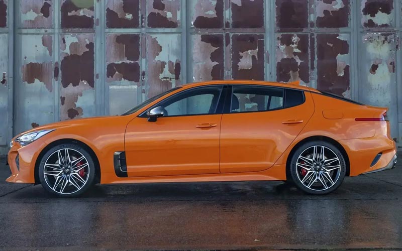 ���� Kia Stinger 