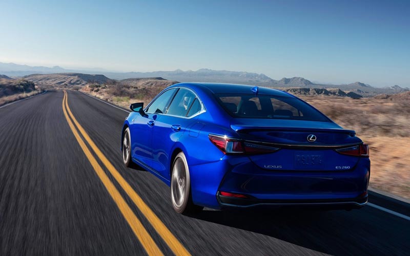 ���� Lexus ES  (2021-2025)