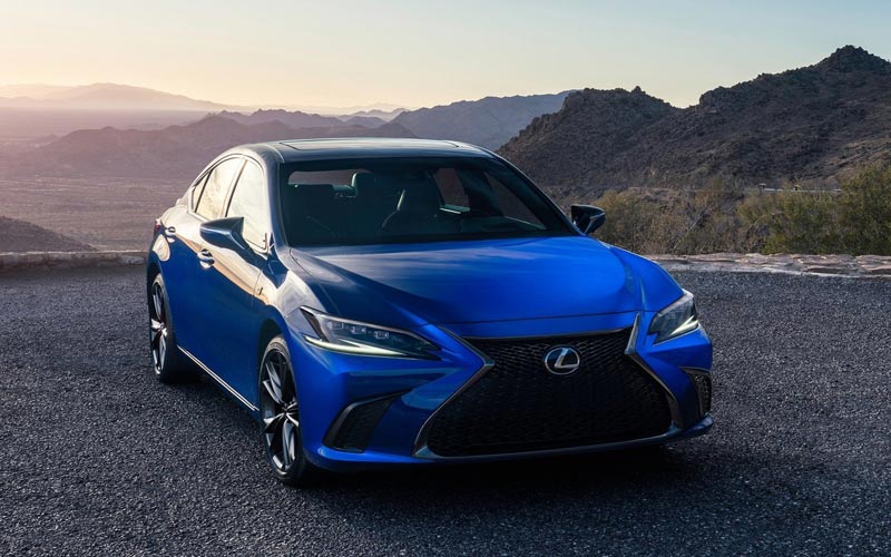 ���� Lexus ES  (2021-2025)