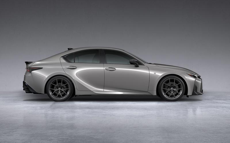 ���� Lexus IS 