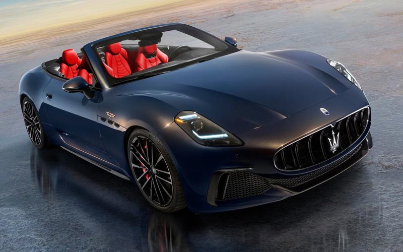  Maserati GranCabrio 