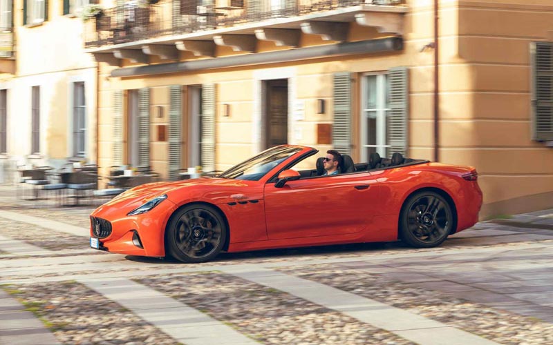  Maserati GranCabrio Folgore 