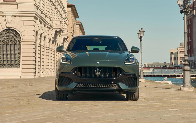 ���� Maserati Grecale 