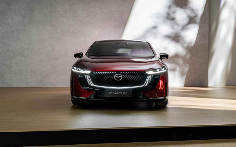  Mazda 6e 