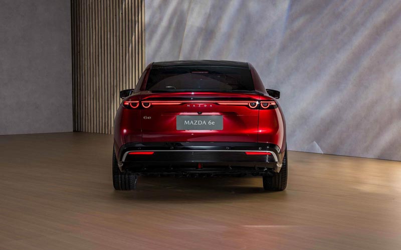 Mazda 6e 