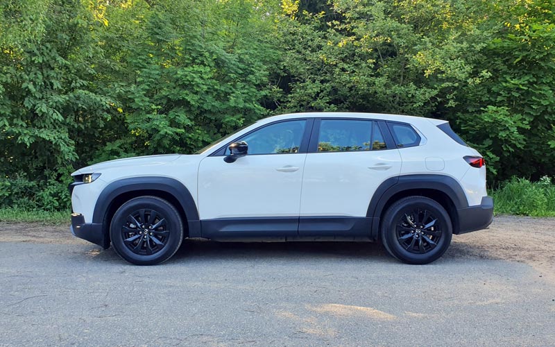 ���� Mazda CX-50 