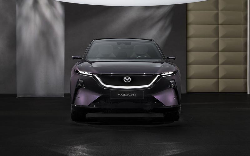 ���� Mazda CX-6e 