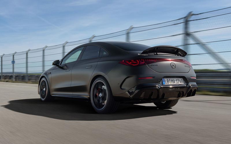 ���� Mercedes CLA 45 AMG 