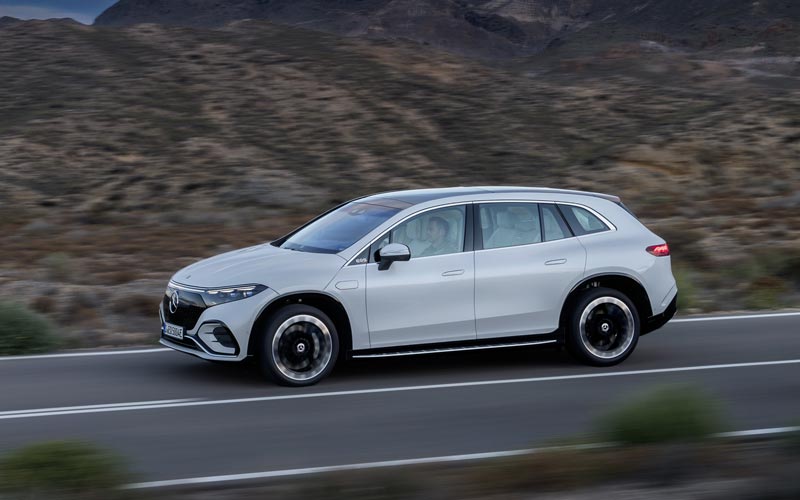  Mercedes EQS SUV 