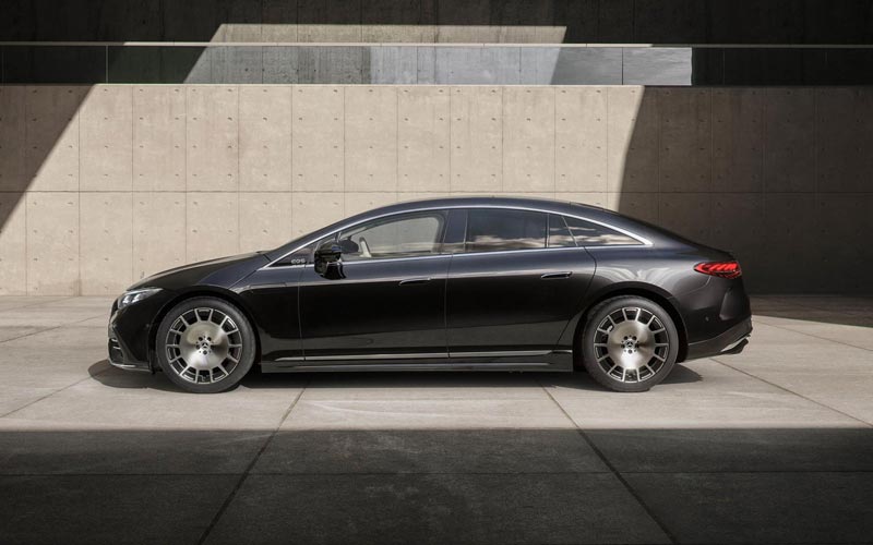 ���� Mercedes EQS 