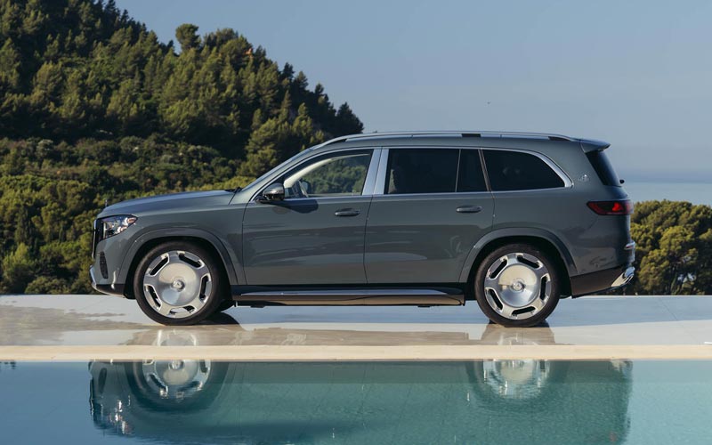 ���� Mercedes GLS 680 Maybach 