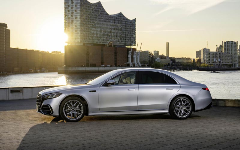 ���� Mercedes S-Class 