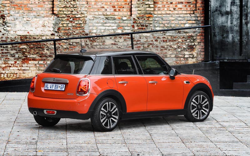  Mini Cooper 5-Door  (2018-2024)