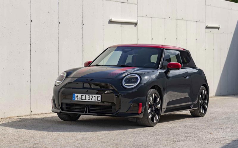  Mini John Cooper Works Electric 