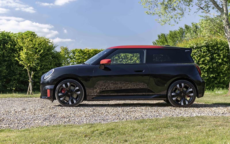  Mini John Cooper Works Electric 