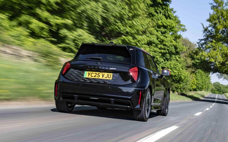  Mini John Cooper Works Electric 