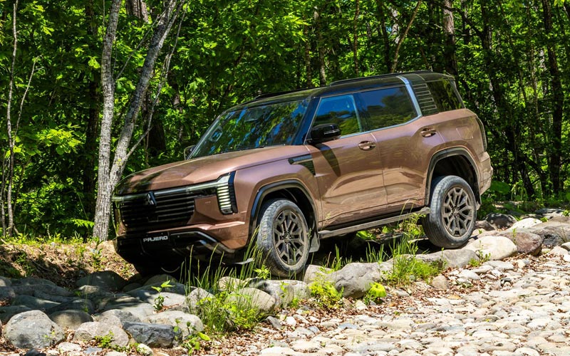 ���� Mitsubishi Pajero 