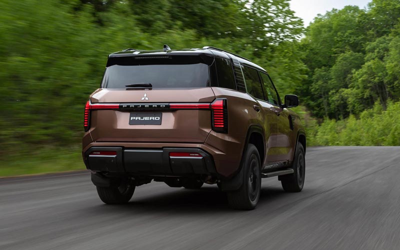 ���� Mitsubishi Pajero 