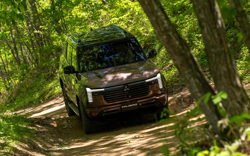 ���� Mitsubishi Pajero 