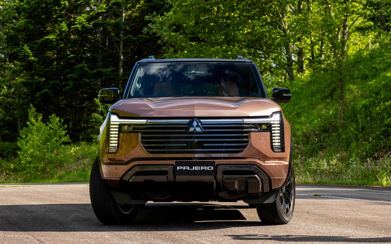���� Mitsubishi Pajero 