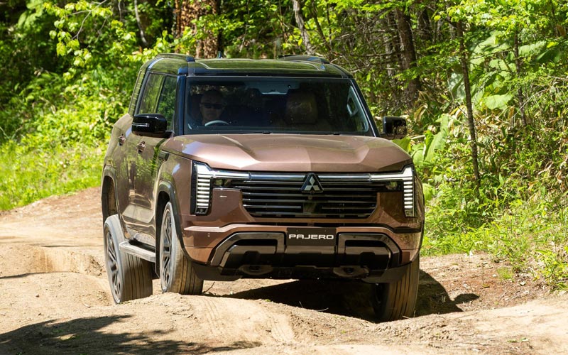 ���� Mitsubishi Pajero 