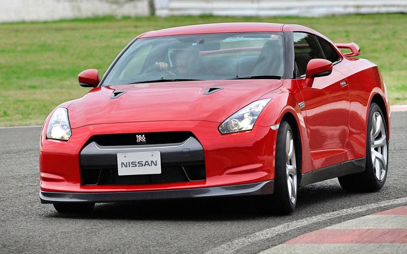  Nissan GT-R  (2007-2010)