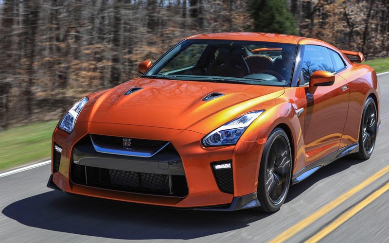  Nissan GT-R  (2016-2023)