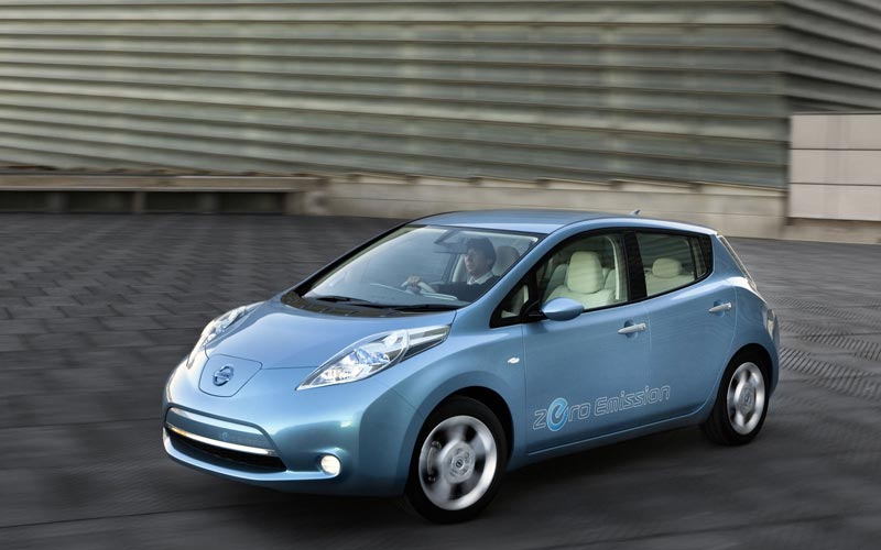  Nissan Leaf  (2009-2017)