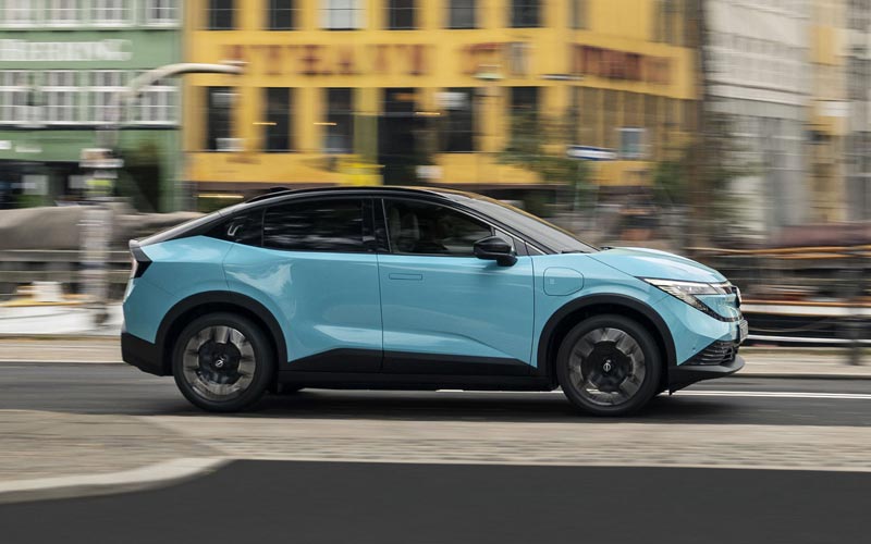 ���� Nissan Leaf 