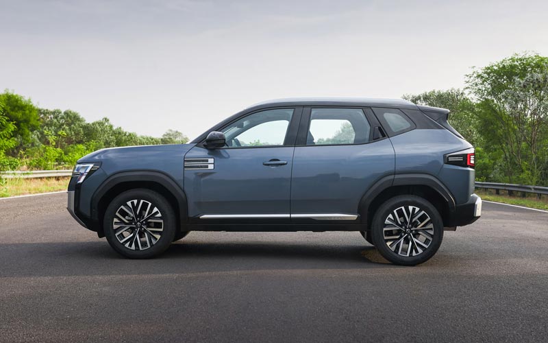 ���� Nissan Tekton 