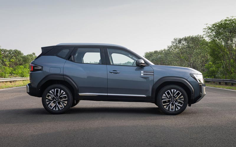 ���� Nissan Tekton 