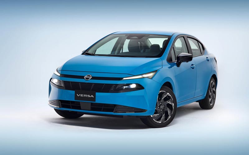 ���� Nissan Versa 