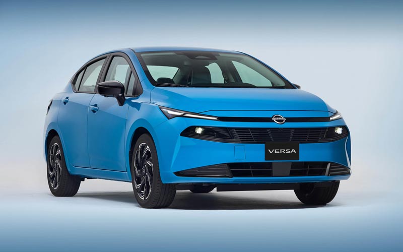 ���� Nissan Versa 