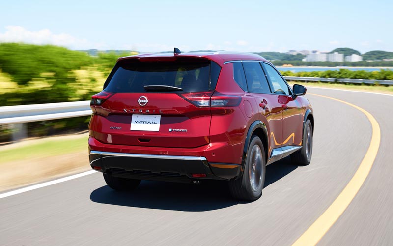 ���� Nissan X-Trail 2025 