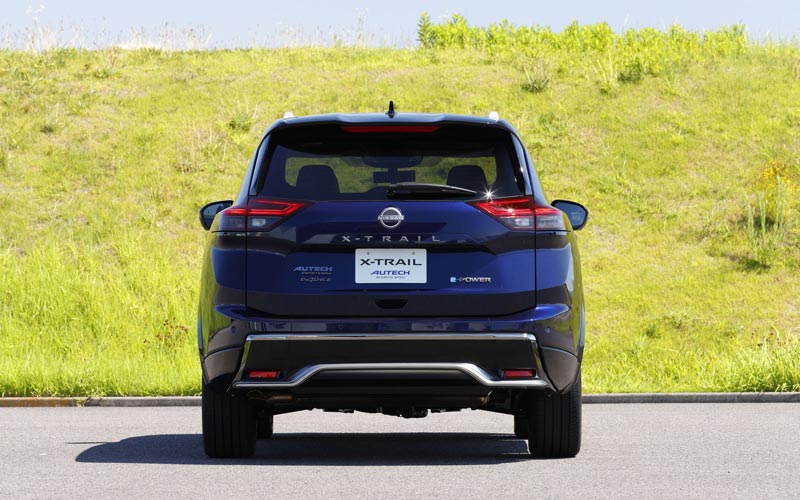 ���� Nissan X-Trail 2025 