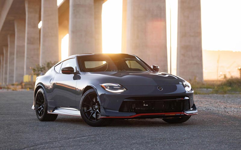 ���� Nissan Z Nismo 