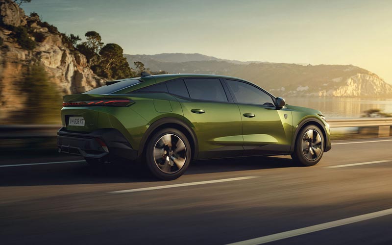 ���� Peugeot 408 X 