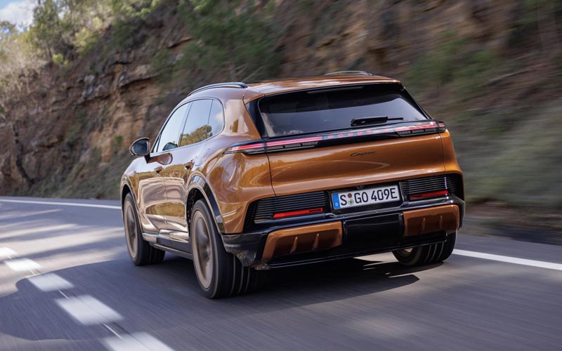 ���� Porsche Cayenne Electric 