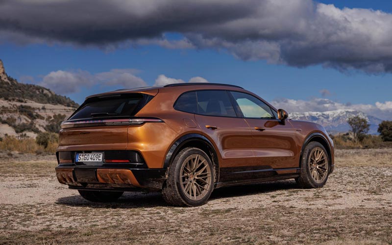 ���� Porsche Cayenne Electric 