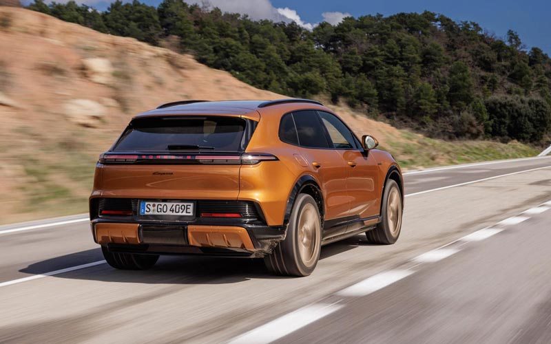 ���� Porsche Cayenne Electric 