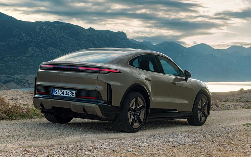 ���� Porsche Cayenne Coupe Electric 